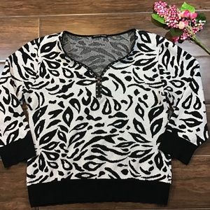 Michael Simon partial zipper at front